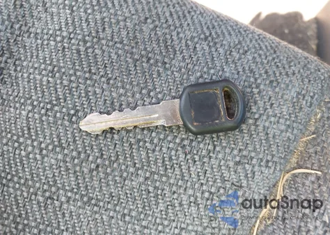 2002 Chevrolet Cavalier из США, поврежденный, VIN 1G1JC524927284837